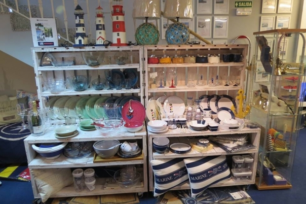 Barcos & Cosas - Sailing Clothing & Accessories