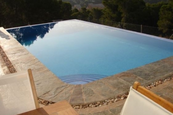 General Pools - Pool Construction & Maintenance