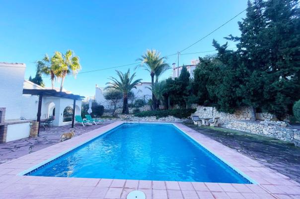 4 bed casa / chalet in Calpe