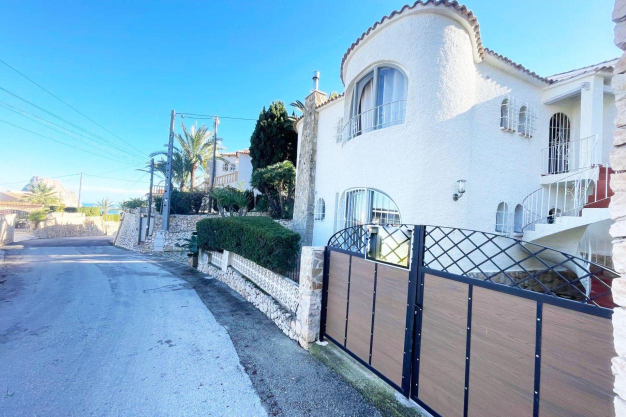 4 bed casa / chalet in Calpe