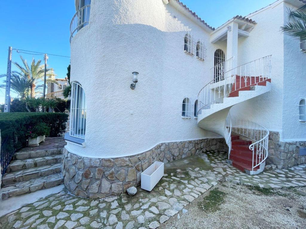 4 bed casa / chalet in Calpe