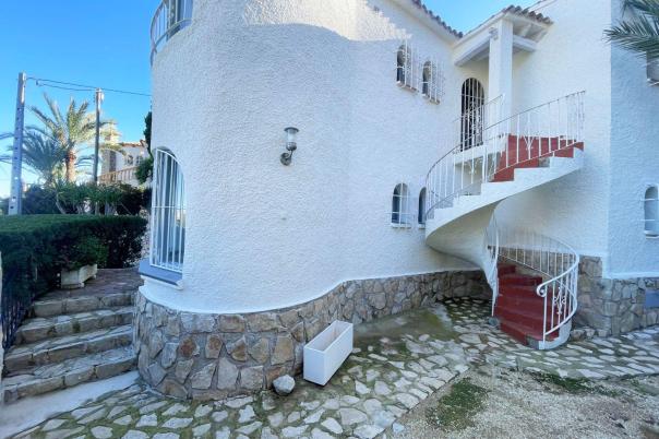 4 bed casa / chalet in Calpe