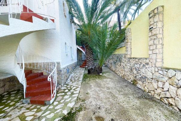 4 bed casa / chalet in Calpe