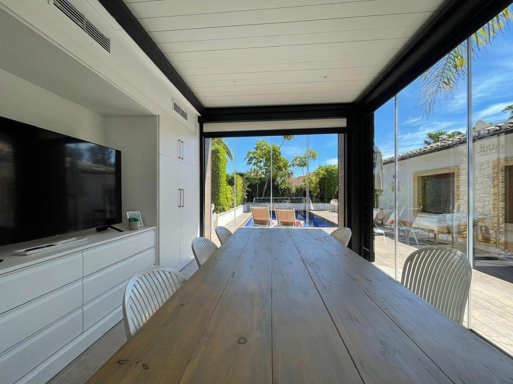 5 bed villa in La Nucía