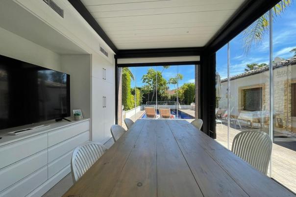 5 bed villa in La Nucía