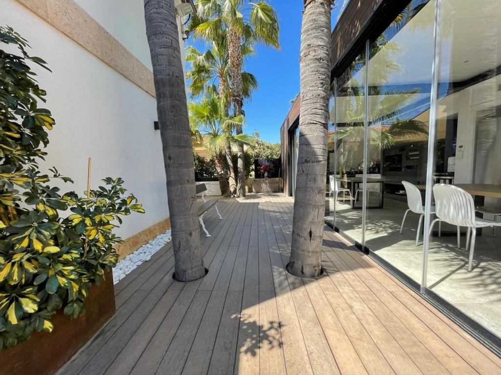 5 bed villa in La Nucía