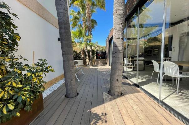 5 bed villa in La Nucía