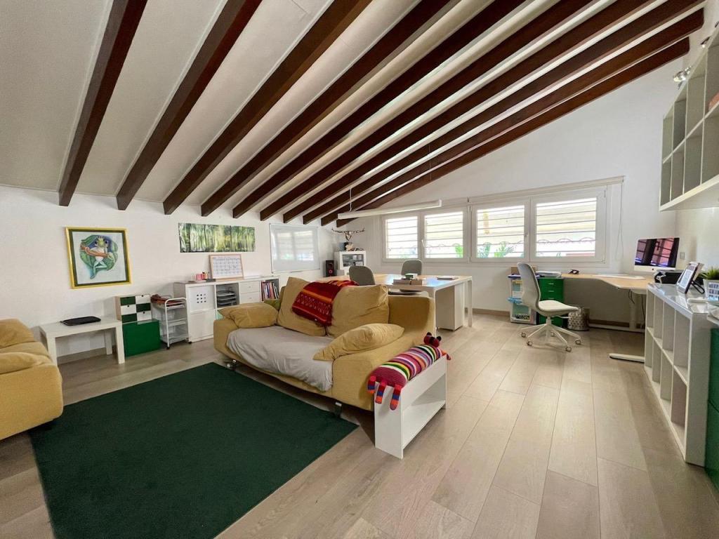 5 bed villa in La Nucía