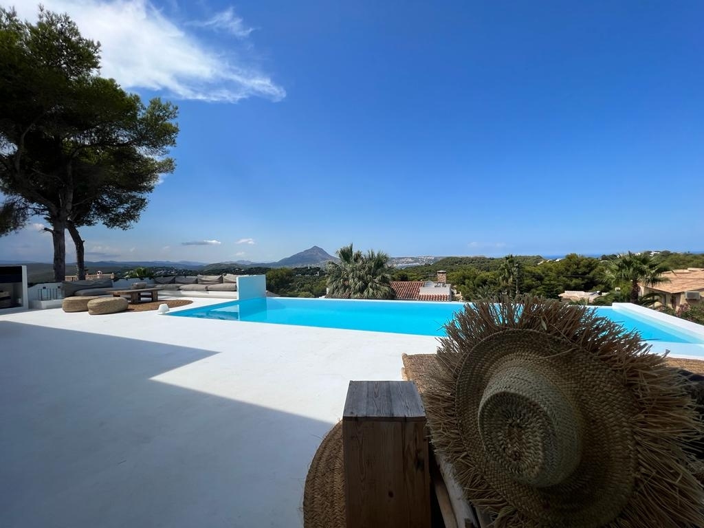 4 bed villa in Javea