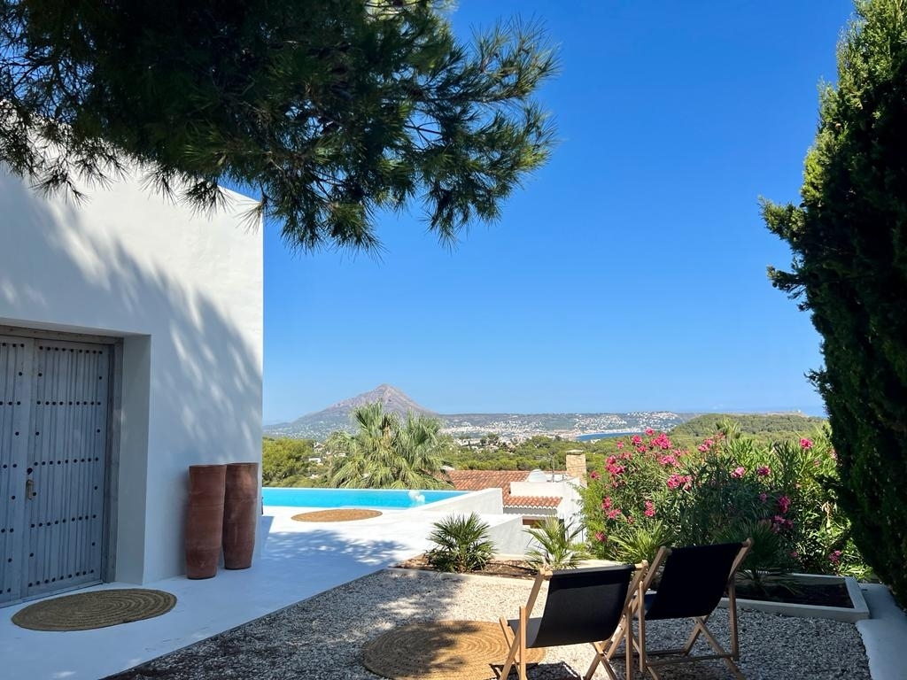 4 bed villa in Javea