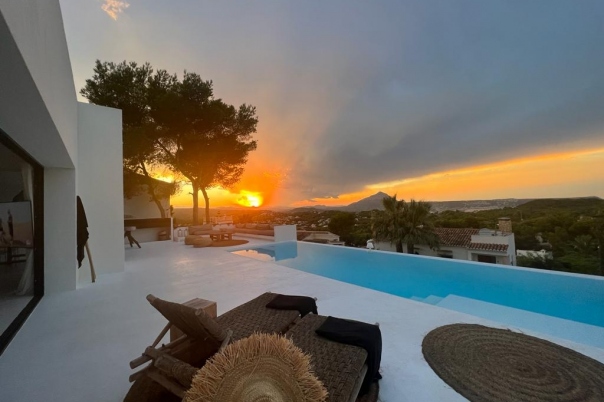 4 bed villa in Javea