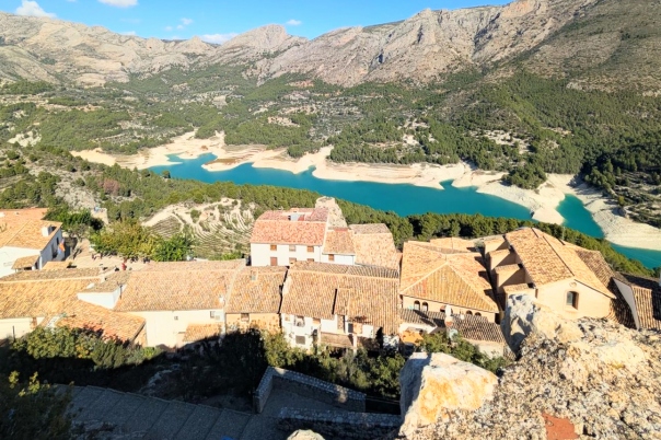 Visiting Guadalest - Day Trips on the Costa Blanca