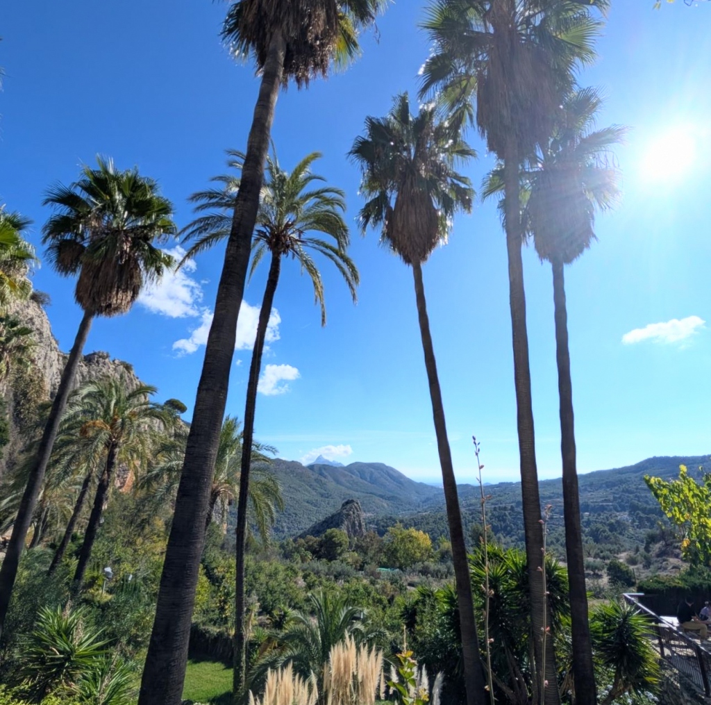 Visiting Guadalest - Day Trips on the Costa Blanca
