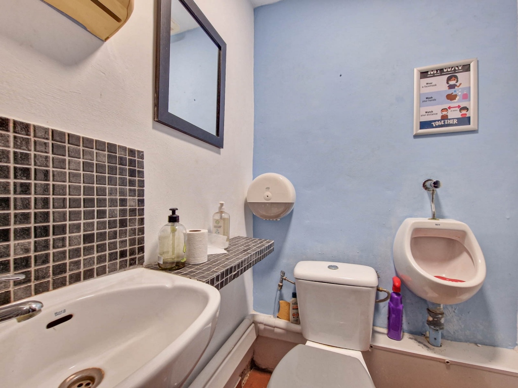 commercial property in Moraira