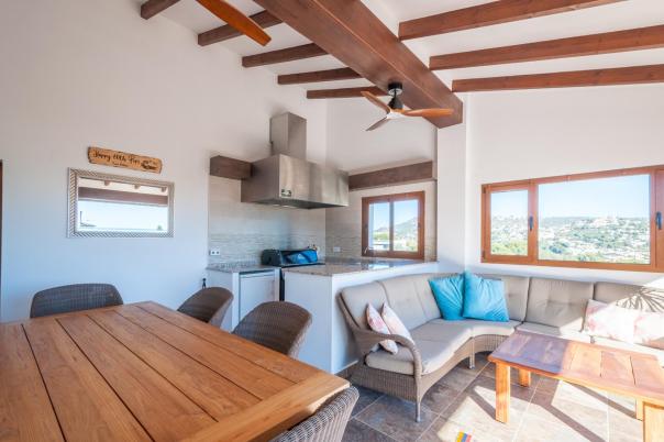 4 bed villa in Moraira