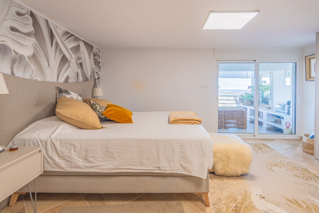 5 bed villa in Pego