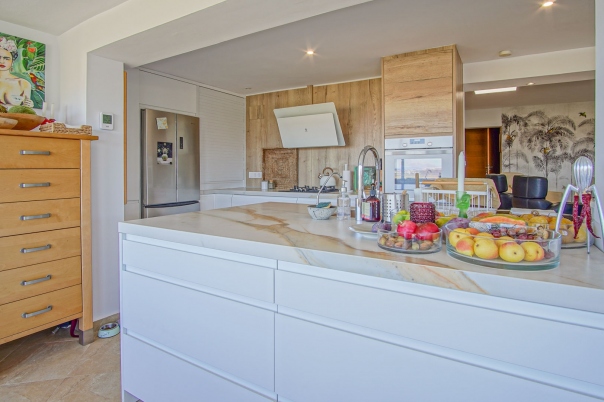 5 bed villa in Pego