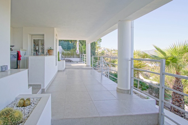 5 bed villa in Pego