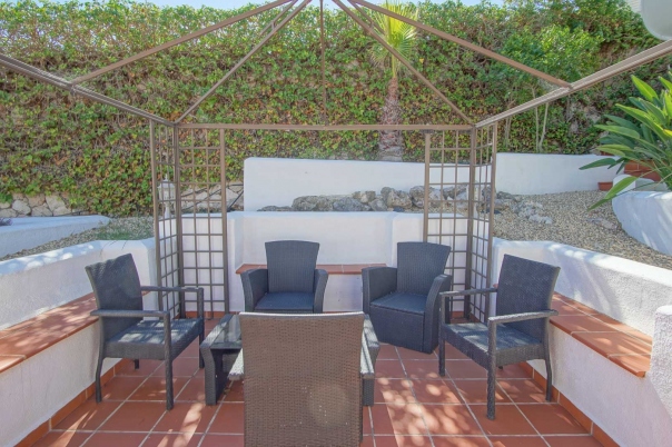 5 bed villa in Pego