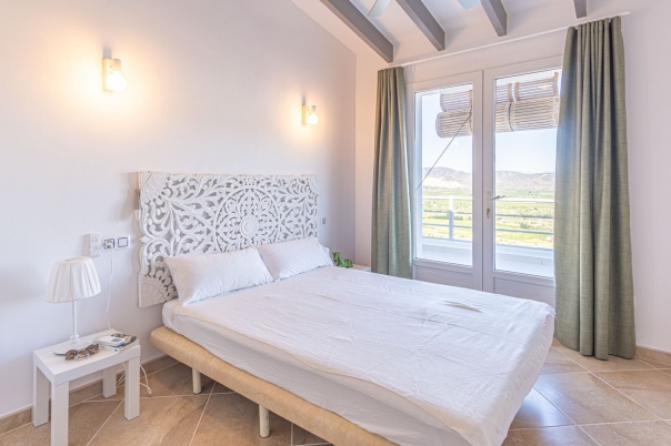 5 bed villa in Pego