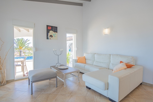 5 bed villa in Pego