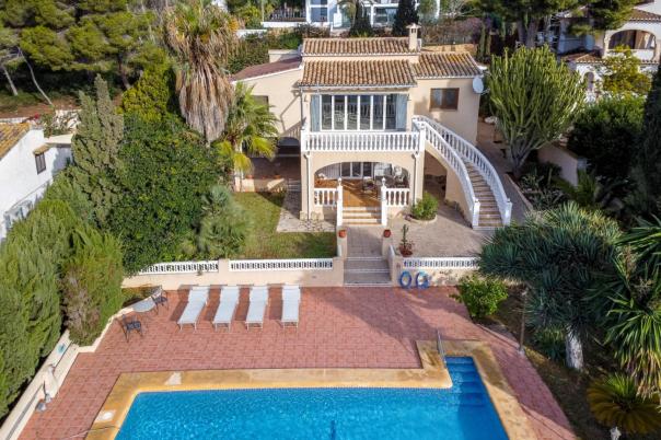 3 bed villa in Moraira