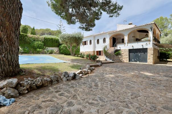 6 bed villa in Jávea