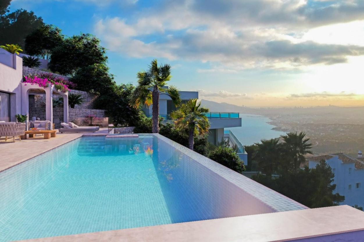 5 bed villa in Altea