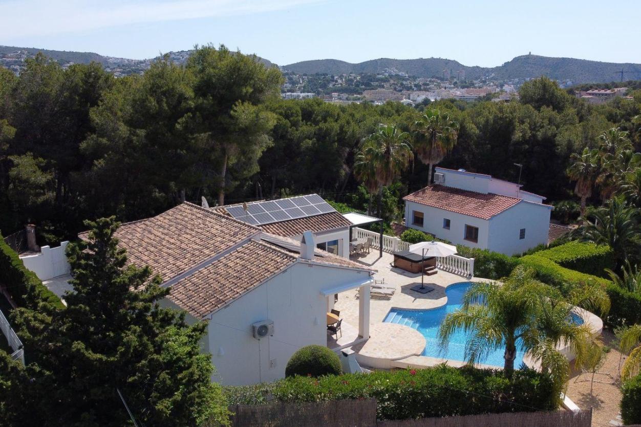 3 bed villas in Moraira