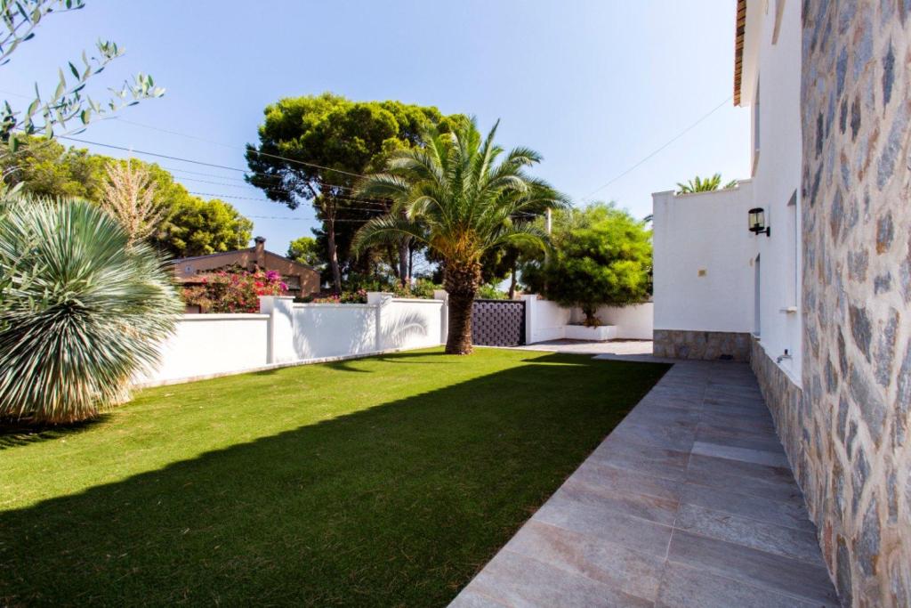 4 bed villas in Moraira