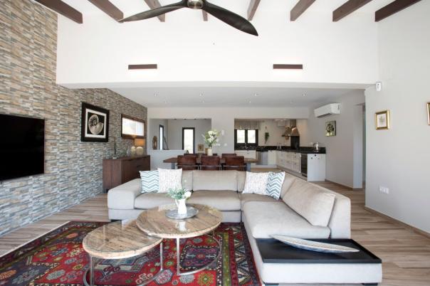 4 bed villas in Moraira