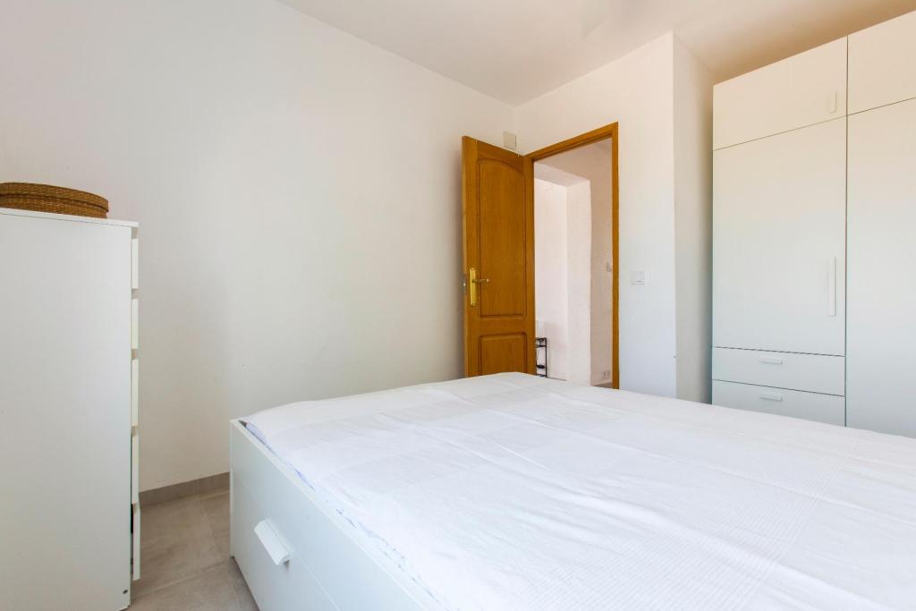 5 bed villa in Pedreguer