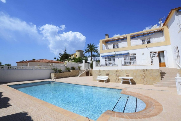 7 bed villa in Calpe
