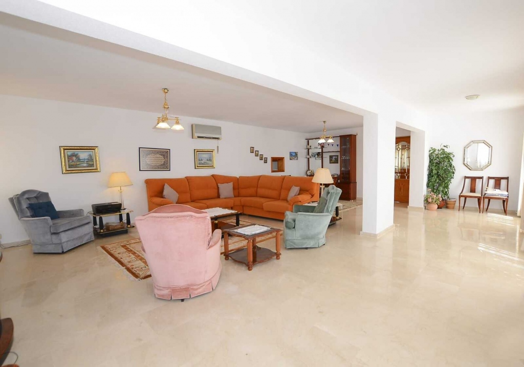 7 bed villa in Calpe
