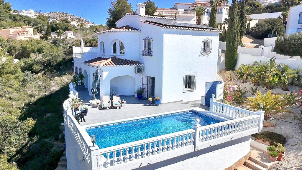 3 bed villa in Benitachell