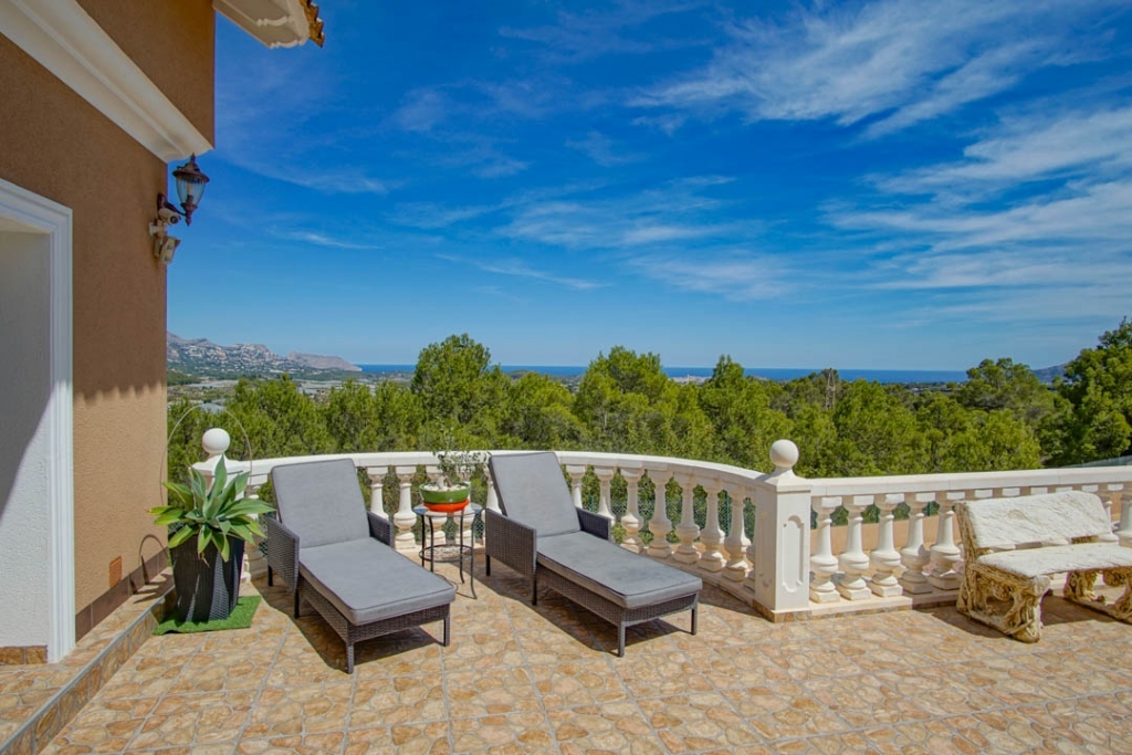 8 bed villa in La Nucía