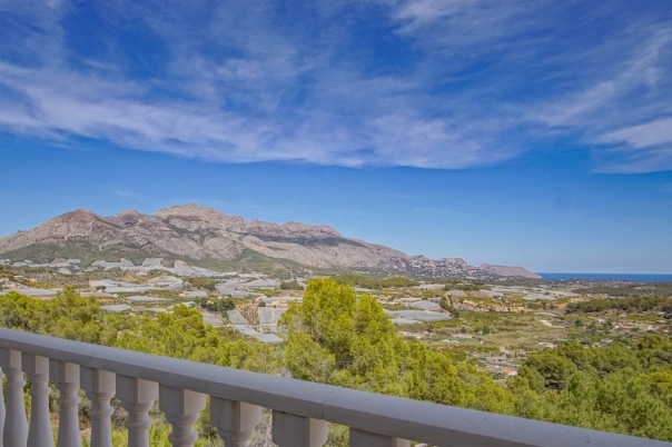 8 bed villa in La Nucía