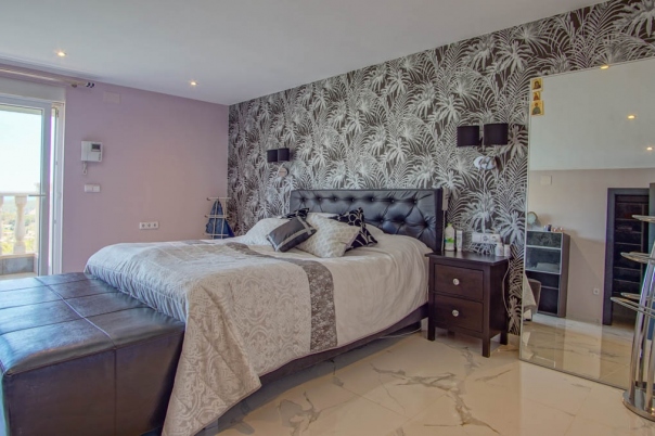 8 bed villa in La Nucía