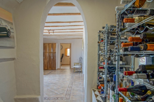 8 bed villa in La Nucía