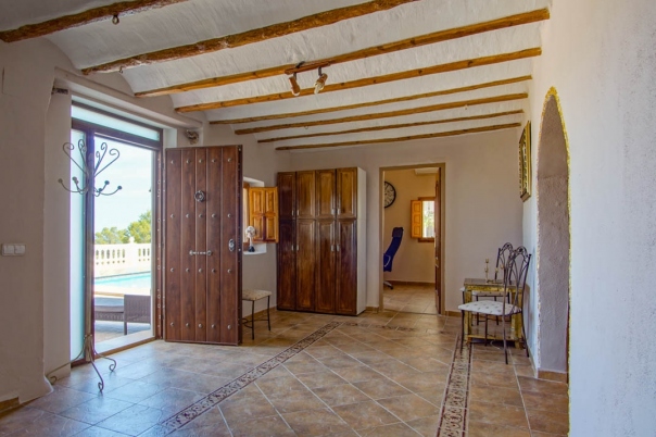 8 bed villa in La Nucía