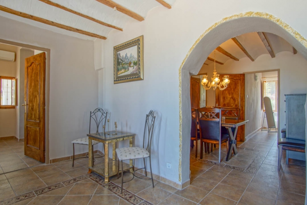 8 bed villa in La Nucía