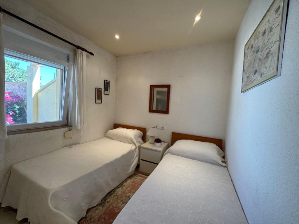 2 bed apartment in Benitachell