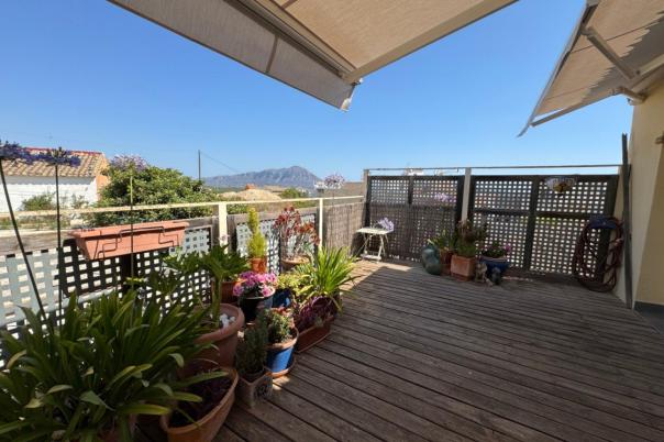 2 bed apartment in Benitachell