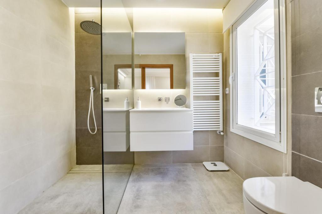 8 bed villa in Altea