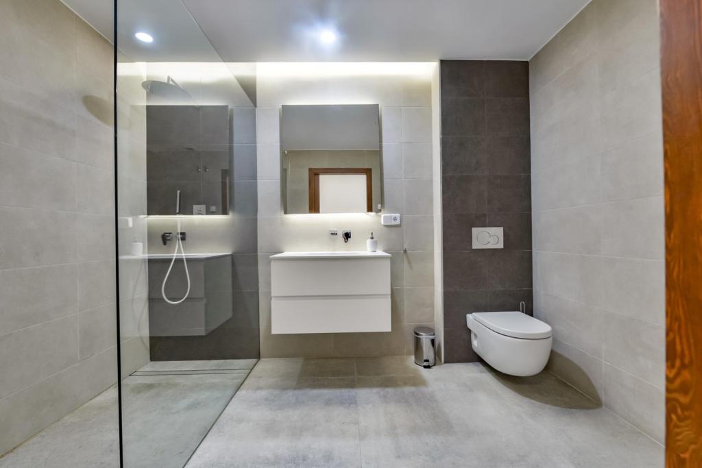 8 bed villa in Altea