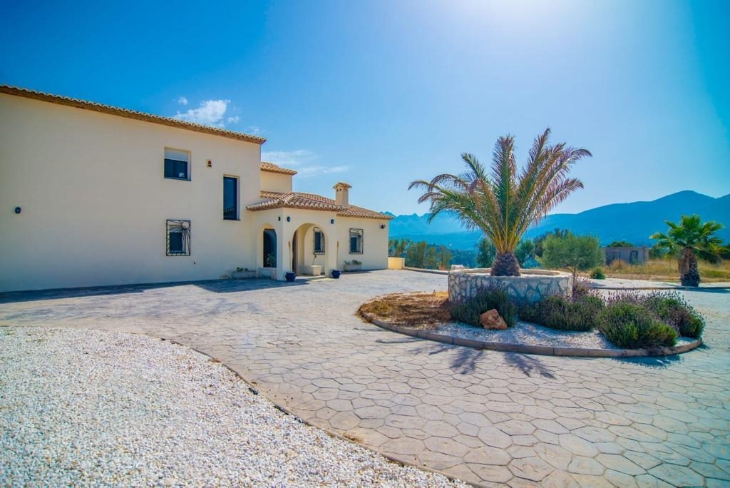 4 bed finca in Benissa