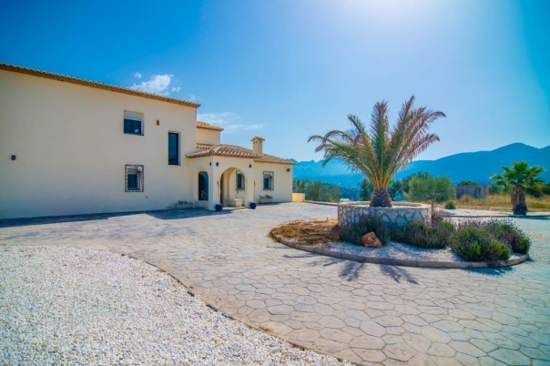 4 bed finca in Benissa