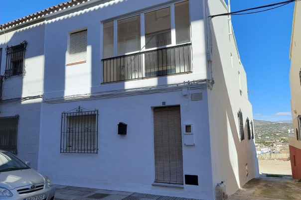 7 bed semi detached villa in Benissa