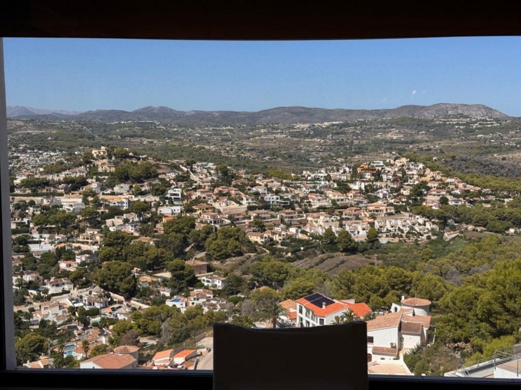 5 bed villa in Moraira