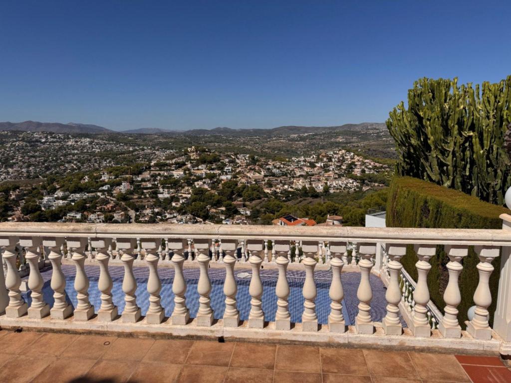 5 bed villa in Moraira